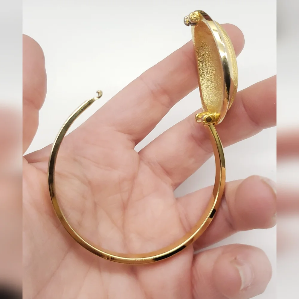 Unique Gold Tone Oval Statement Bracelet Hinged Bracelet